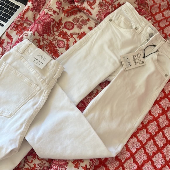 BNWT Zara TRF MID-RISE FLARE CROPPED JEANS - Picture 6 of 8